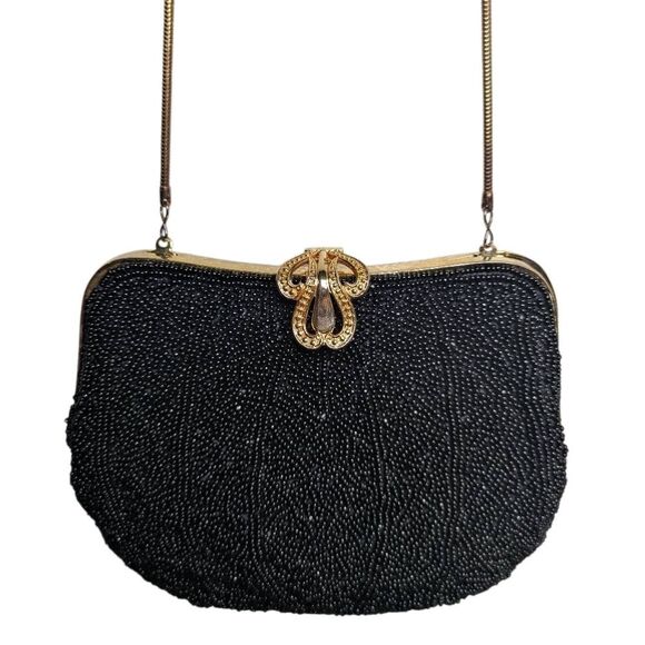 Vintage Handbags - Vintage Black Seed Beaded Clamshell Hinge Crossbody Evening Bag Gold Chain